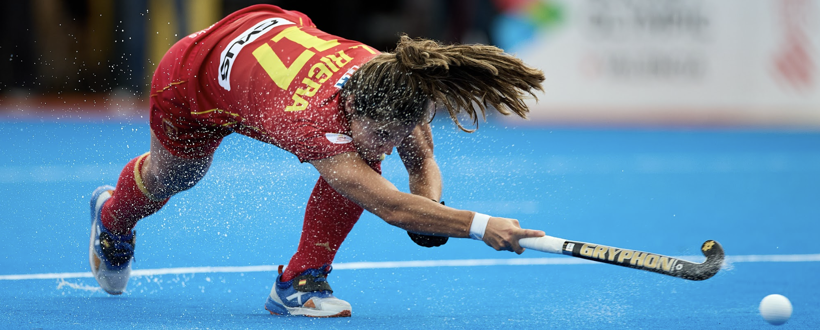 DRAGFLICK MASTERCLASS by LOLA RIERA