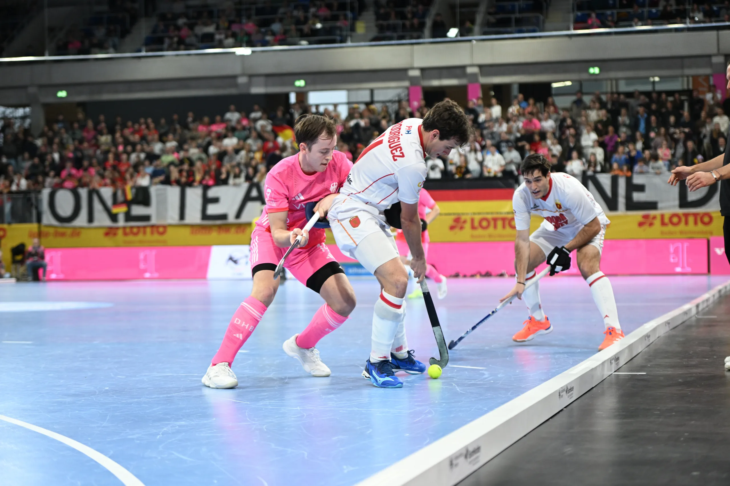 ESPAÑA CAE POR LA MÍNIMA ANTE ALEMANIA Y SE MEDIRÁ A AUSTRIA EN SEMIFINALES