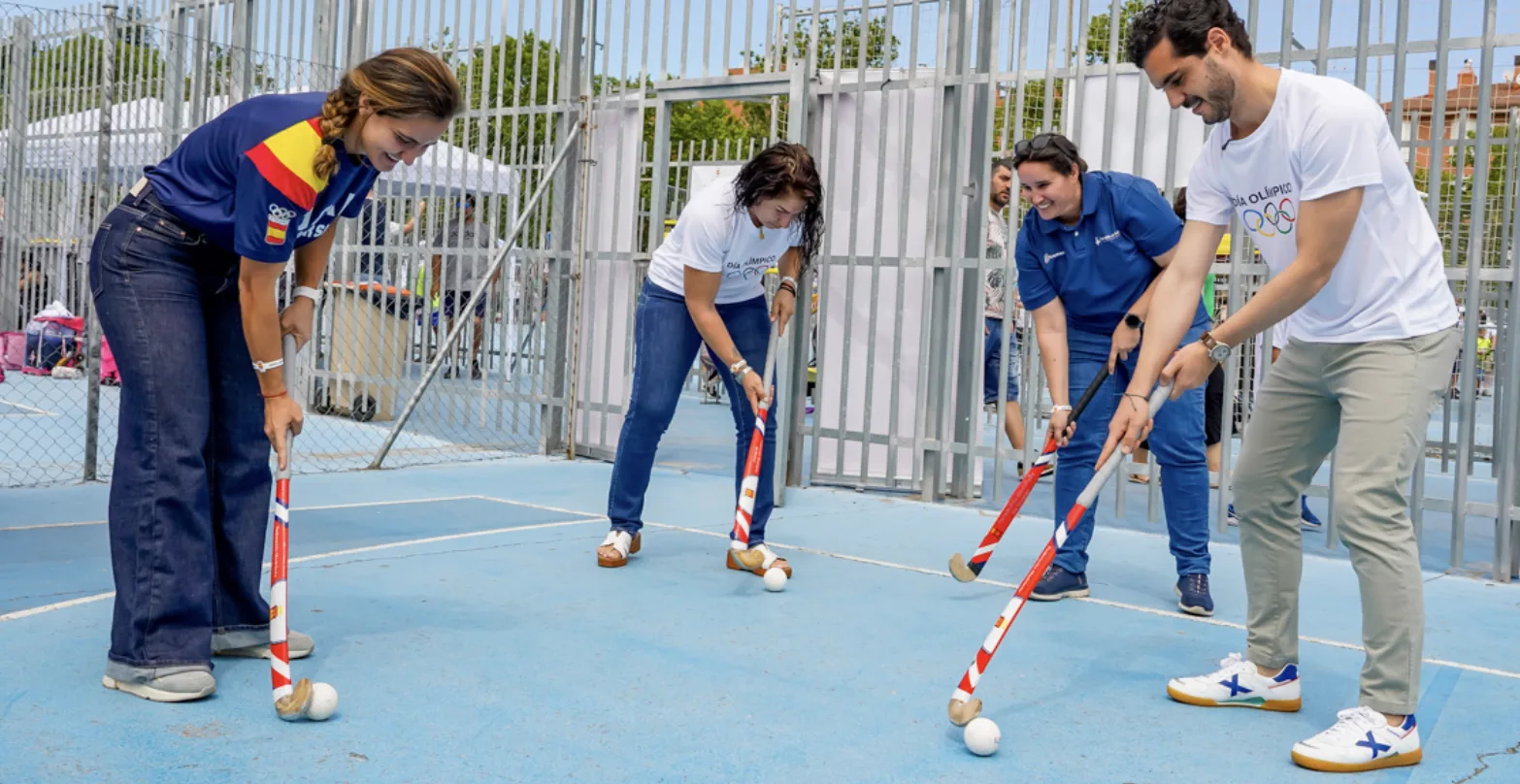 LOLA RIERA REPRESENTA AL HOCKEY EN EL DÍA OLÍMPICO CELEBRADO EN TORREJÓN DE ARDOZ