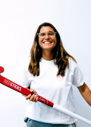 Ivet Imbers Responsable de Logística y Operaciones